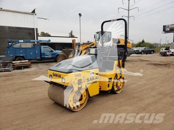 Sakai SW300-1 Compactoare monocilindrice