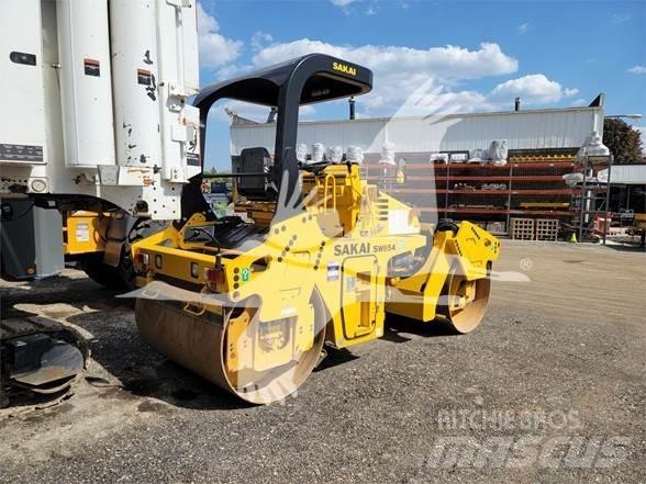 Sakai SW654 Compactoare monocilindrice