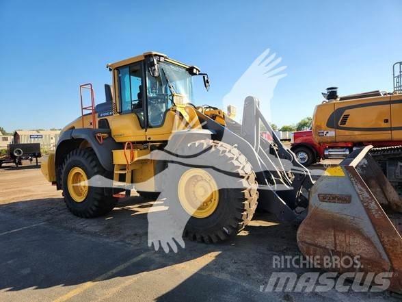 Volvo L120H Incarcator pe pneuri