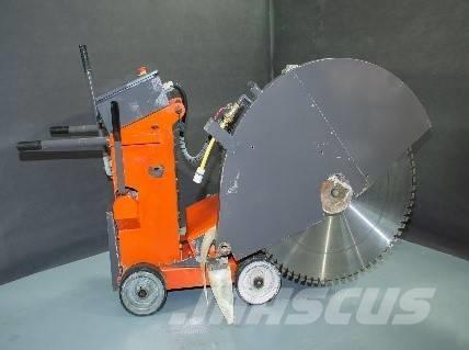 Husqvarna FS1200 Utilaje construcții - Altele