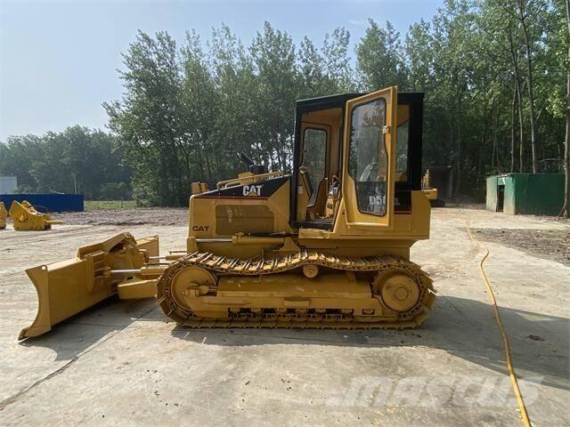 CAT D5G Buldozere pe senile