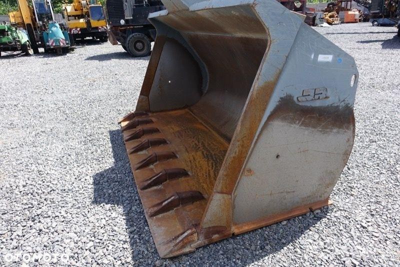Liebherr L566, L576 Incarcator pe pneuri