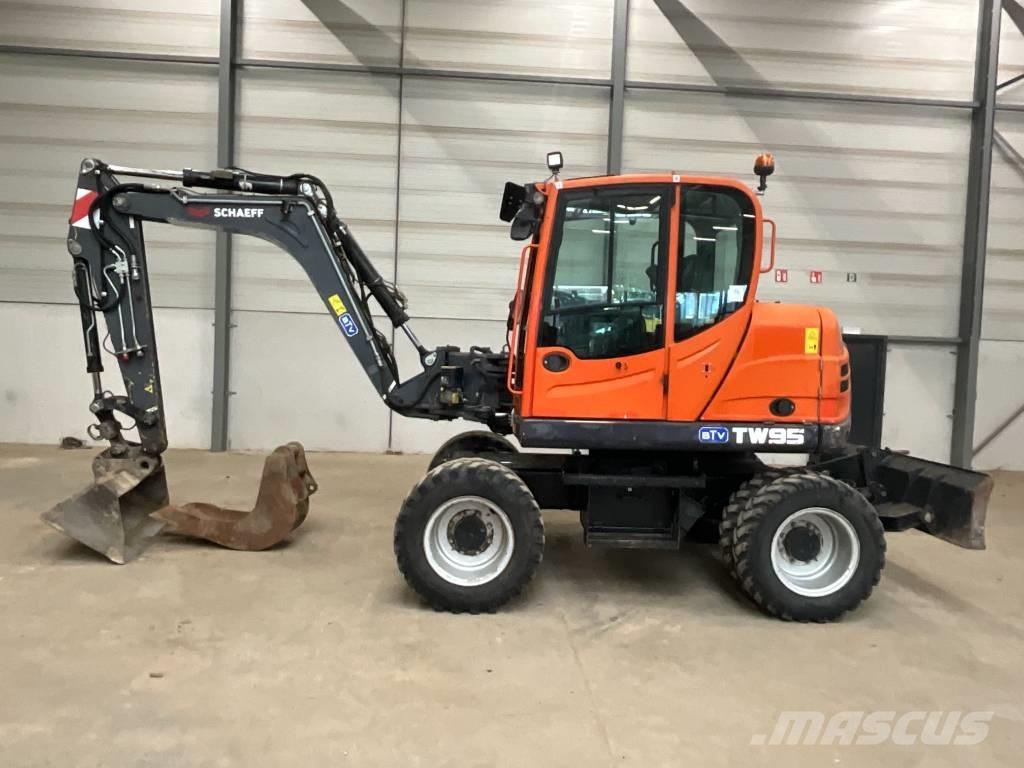Yanmar TW 95 Excavatoare cu roti