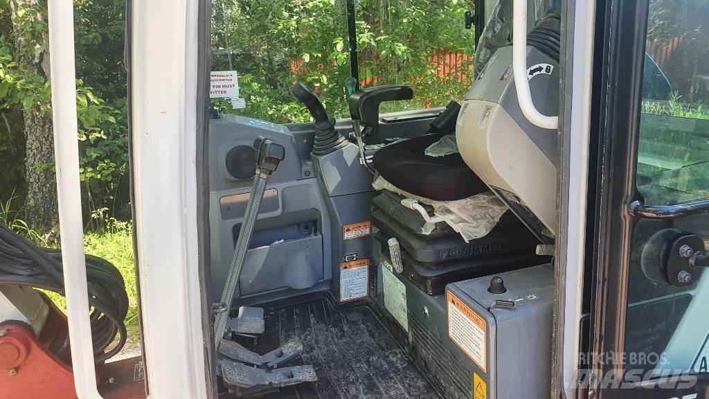 Takeuchi TB235 Mini excavatoare < 7t