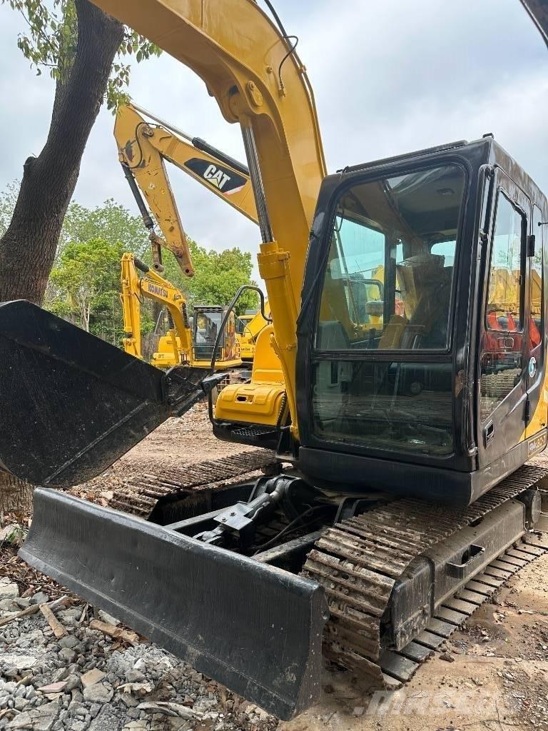 Hyundai 80-7 Excavatoare pe șenile
