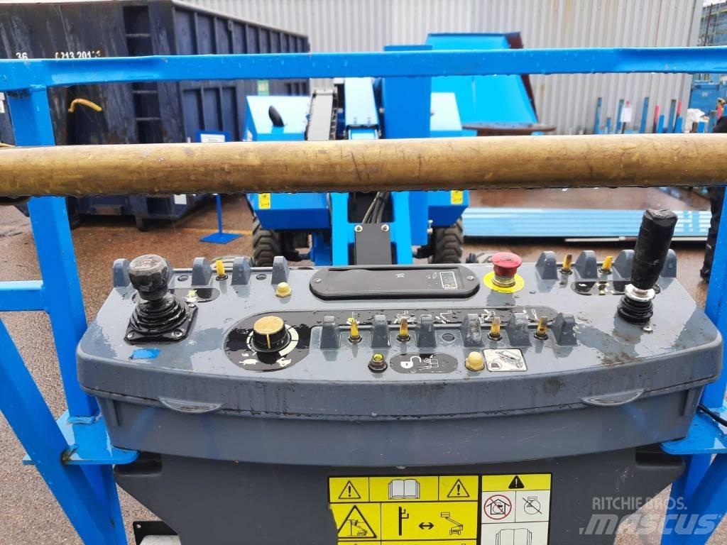 JLG H 340 AJ Nacele cu brat articulat