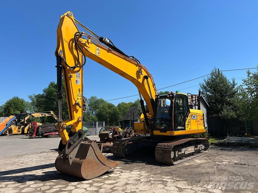 JCB 220X LC Excavatoare pe șenile
