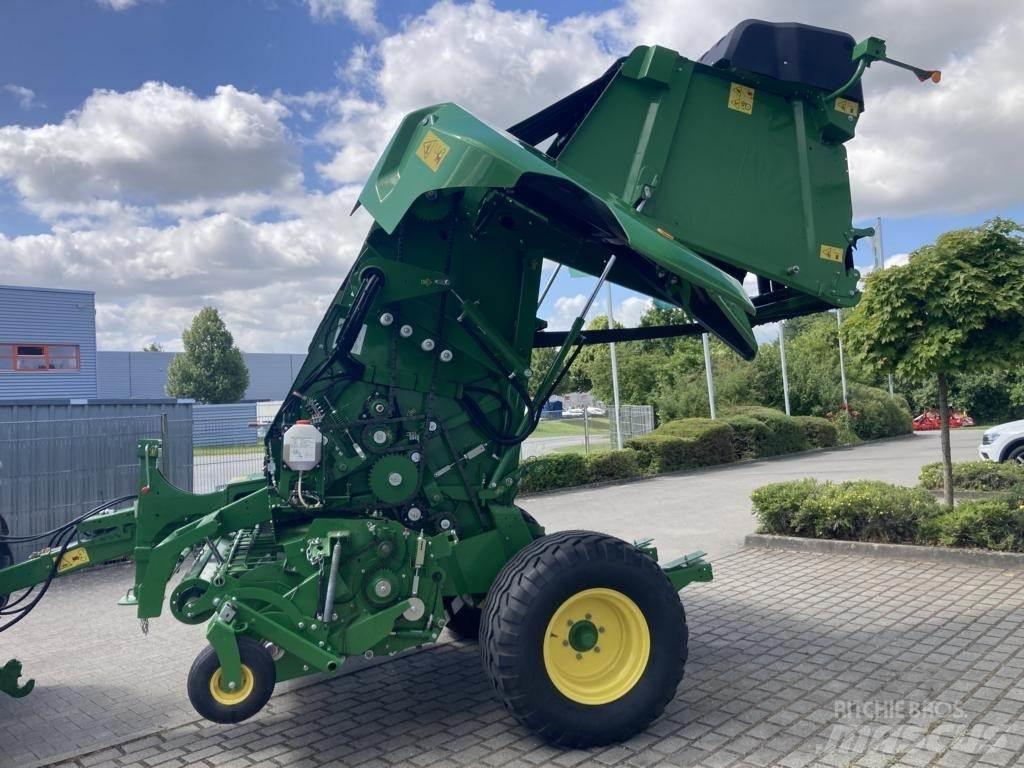 John Deere V461M Masina de balotat cilindric