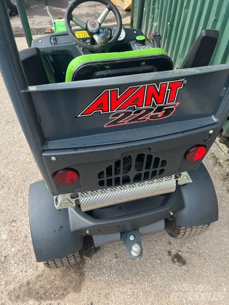 Avant 225 Incarcatoare multifunctionale
