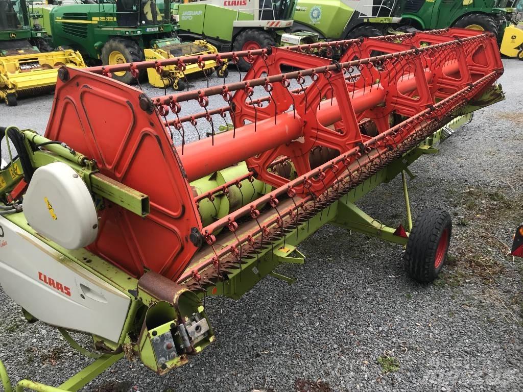 CLAAS Tucano 440 Combine de secerat
