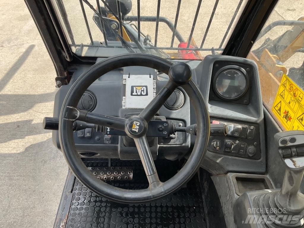 CAT TH 414 Stivuitoare telescopice