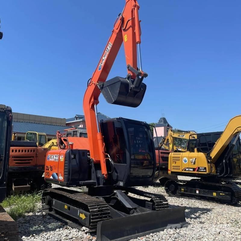 Hitachi ZX 70 Excavatoare 7t - 12t