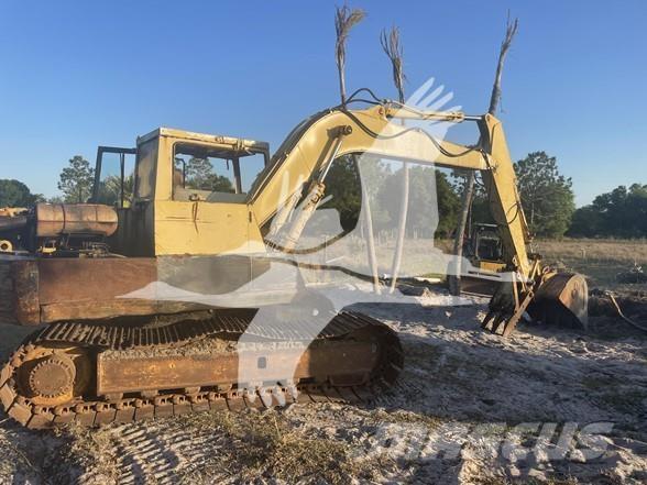CAT 235B Excavatoare pe șenile
