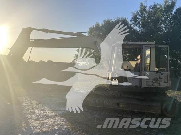 CAT 235B Excavatoare pe șenile
