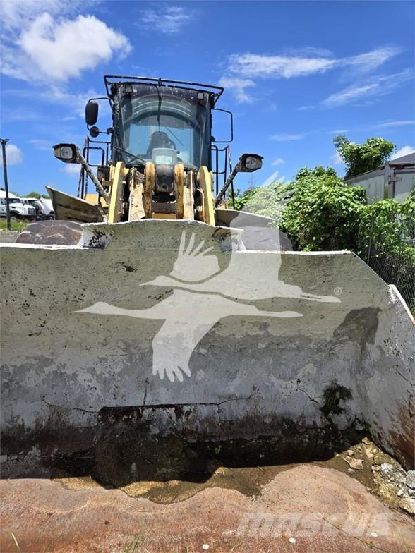 CAT 950K Incarcator pe pneuri