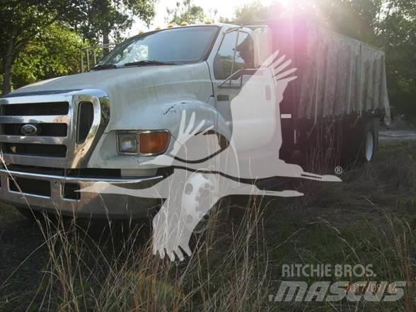 Ford F650 SD Camioane platforma/prelata