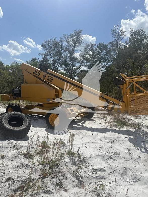 JLG 40F Nacele cu brat articulat