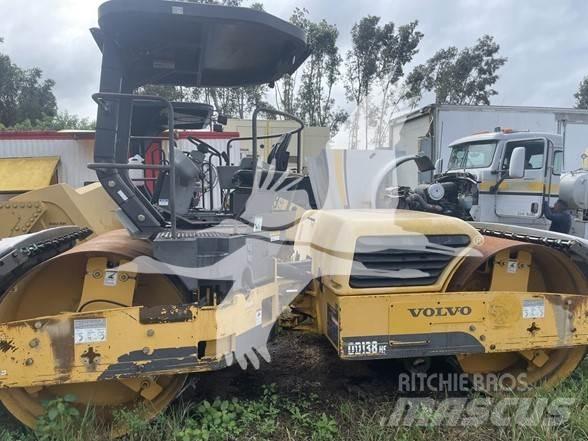 Volvo DD138HF Compactoare monocilindrice