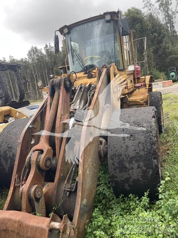 Volvo L120E Incarcator pe pneuri