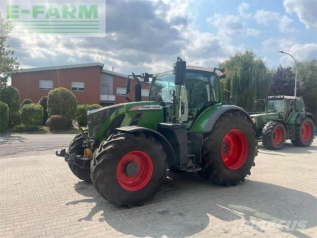 Fendt 718 s4 Tractoare