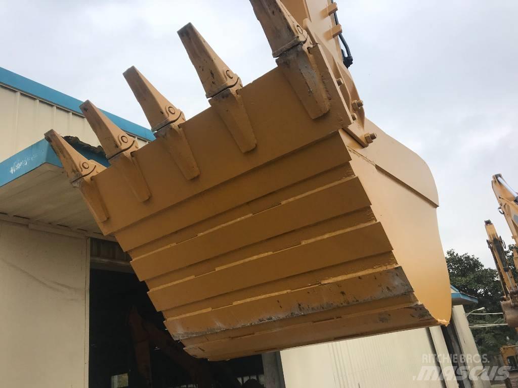 CAT 320 D L Excavatoare pe șenile
