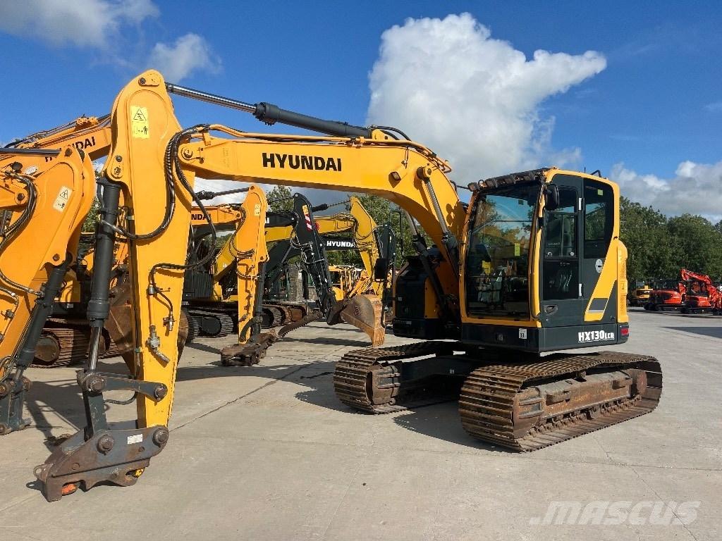 Hyundai HX130LCR Excavatoare pe șenile
