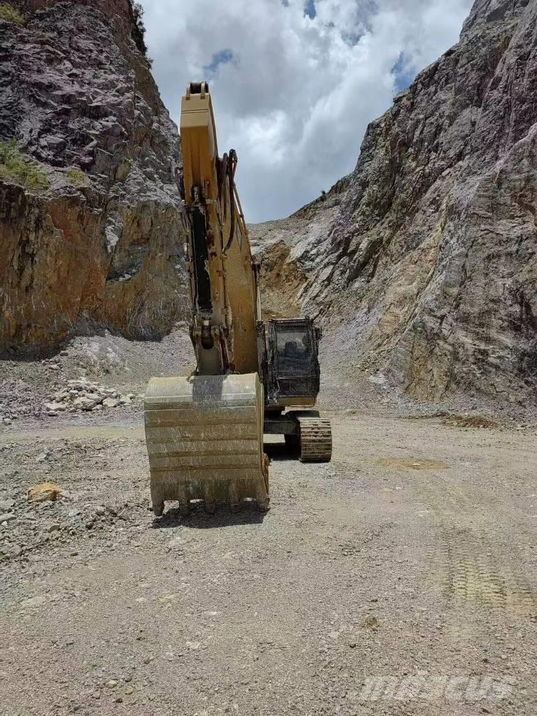 CAT 330GC Excavatoare pe șenile
