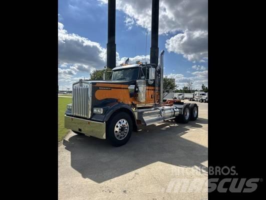 Kenworth W 900 Autotractoare