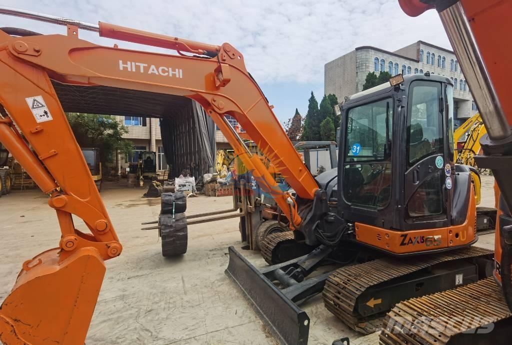 Hitachi ZX 65 Mini excavatoare < 7t