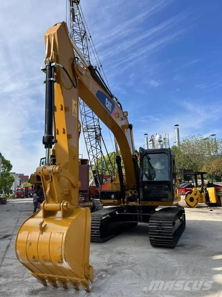 CAT 315 D Excavatoare pe șenile
