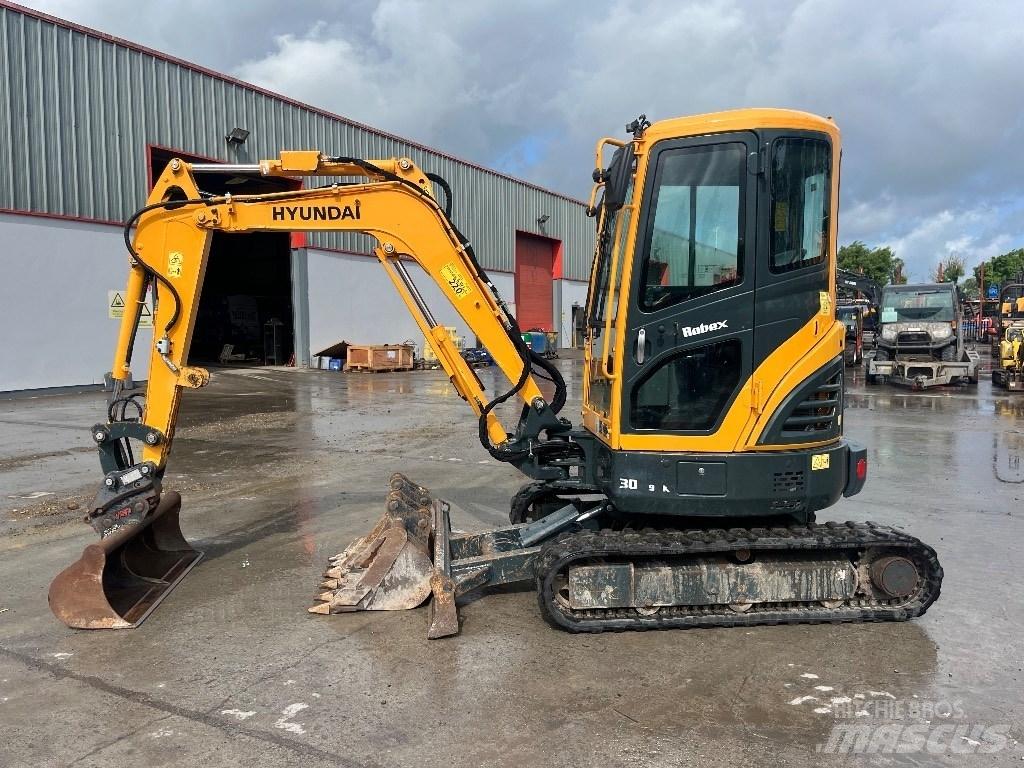 Hyundai R30 Z-9AK Mini excavatoare < 7t