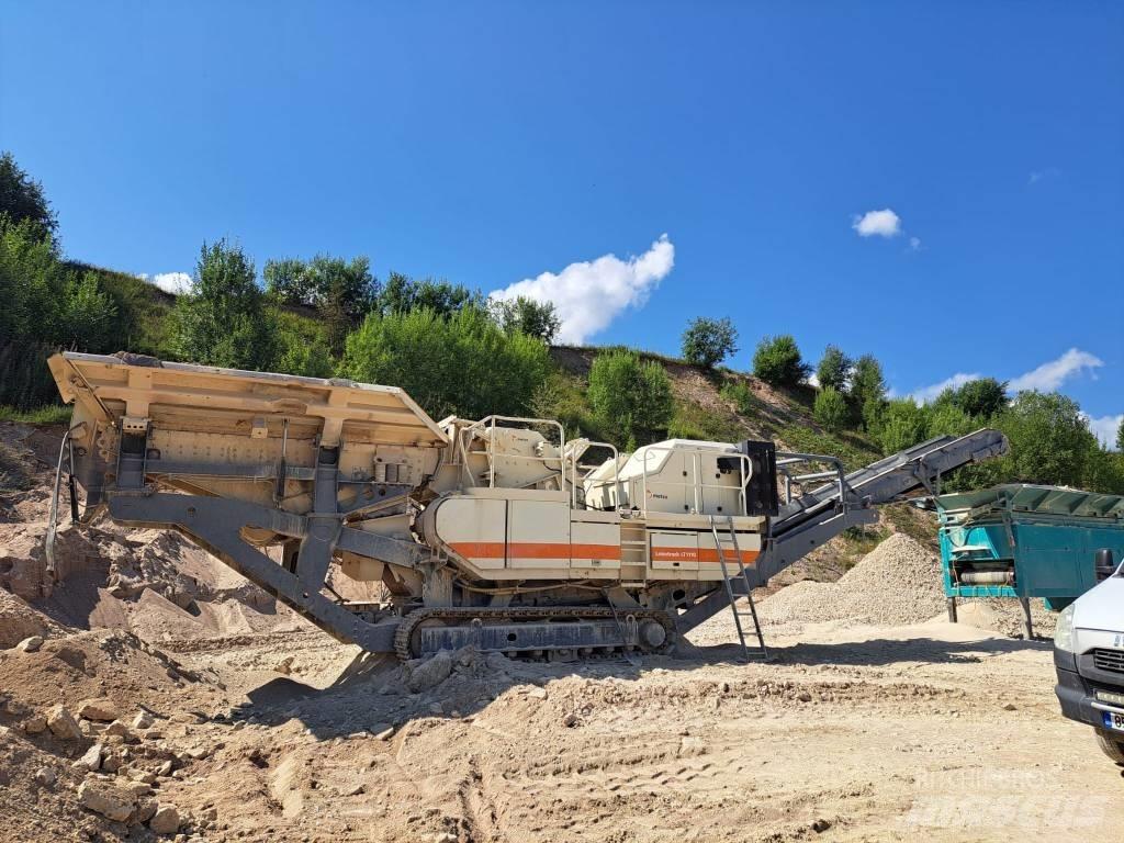 Metso NP 1110M Concasoare mobile