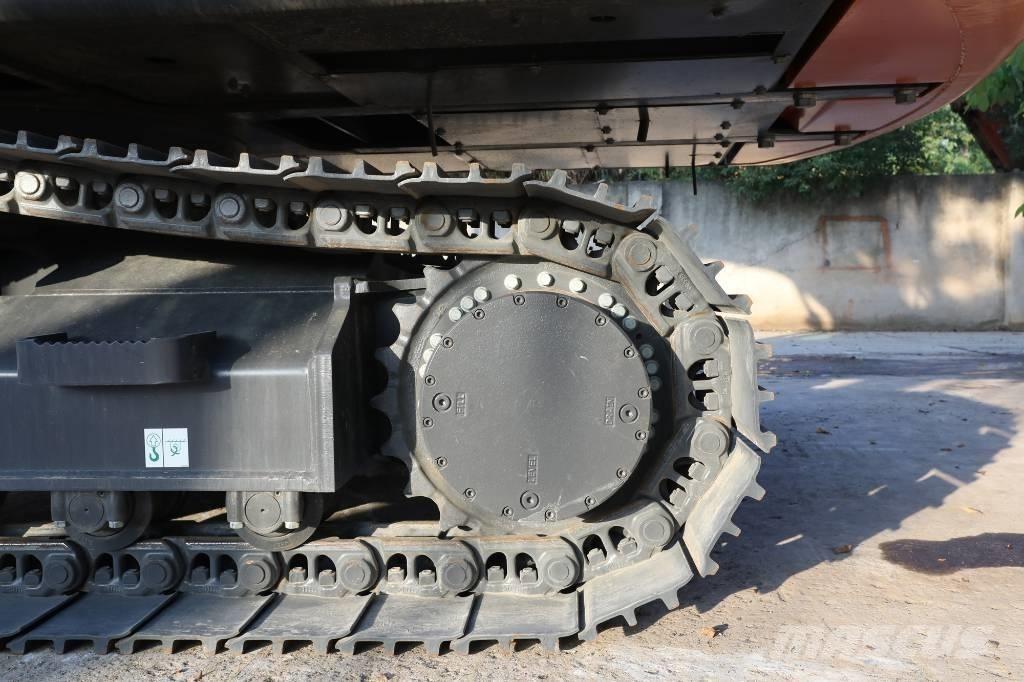 Develon DX 205 Excavatoare 7t - 12t