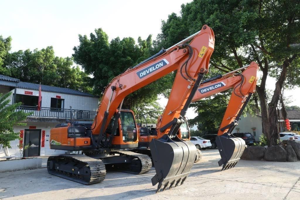 Develon DX 205 Excavatoare 7t - 12t