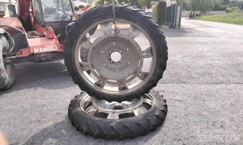 Michelin 8.3R44 Roti