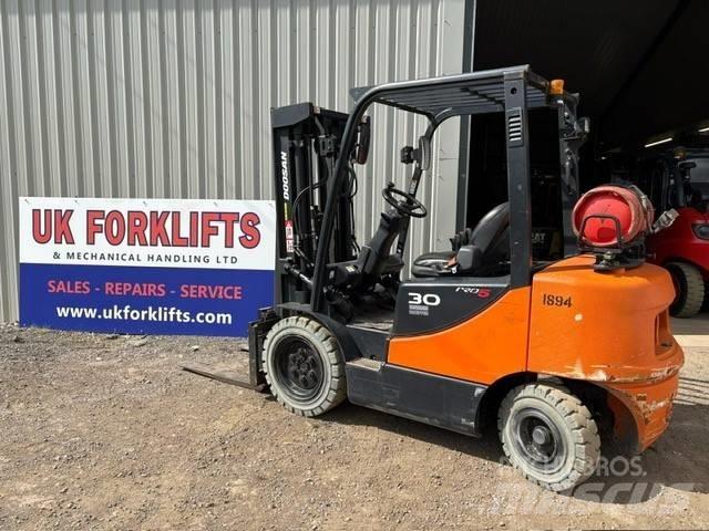 Doosan G 30 E-5 Stivuitor GPL