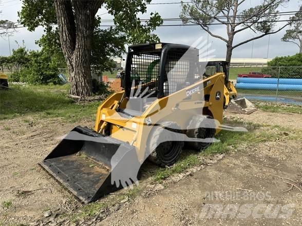 John Deere 315 Mini incarcator