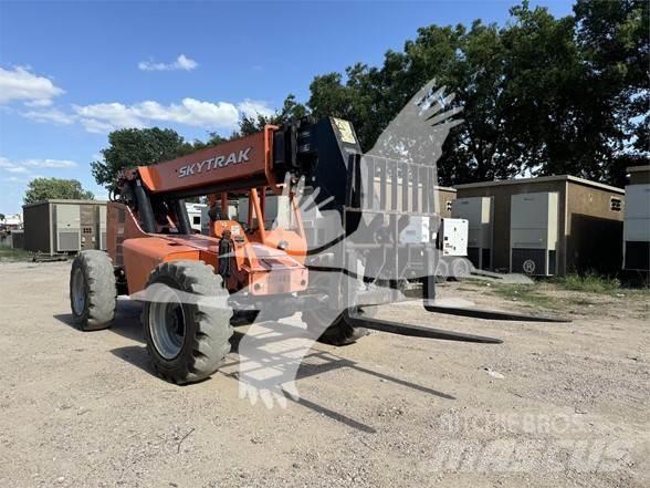 SkyTrak 8042 Stivuitoare telescopice