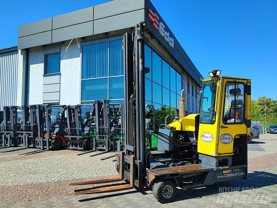 Combilift C4000 Stivuitoare cu patru brate