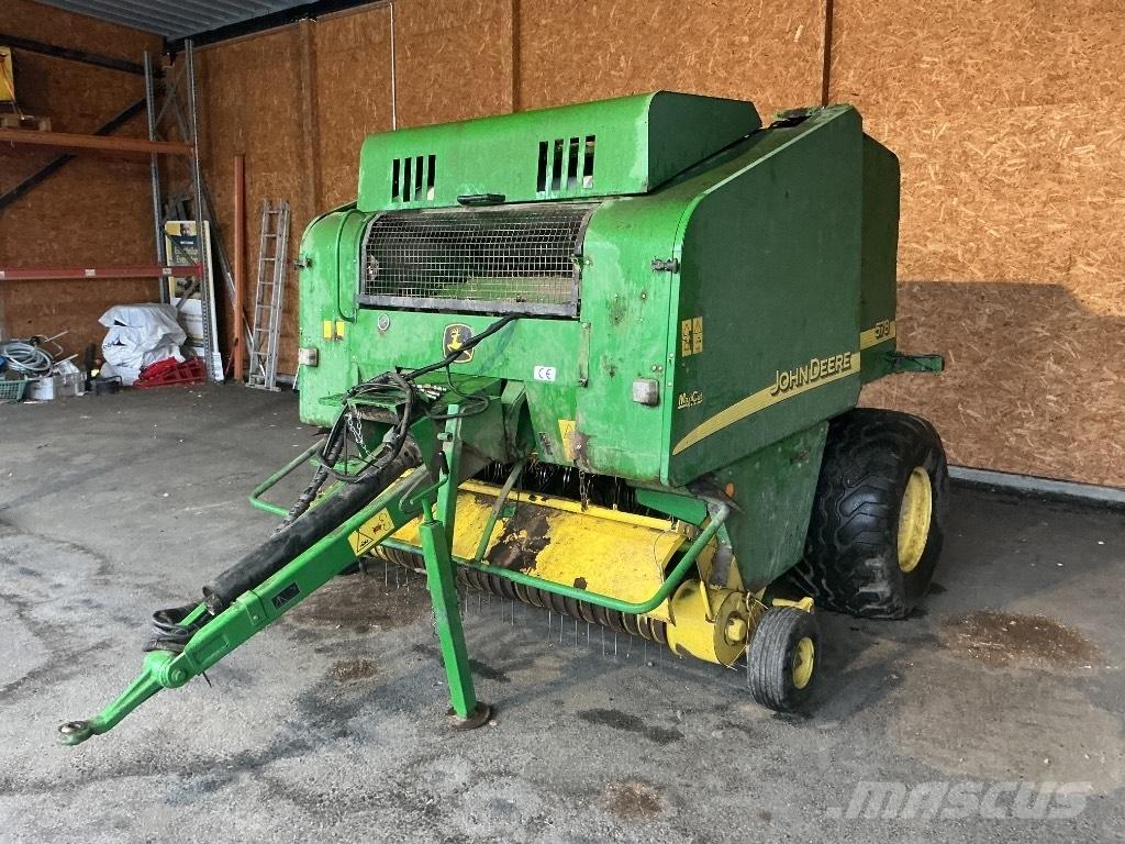 John Deere 578 Masina de balotat cilindric