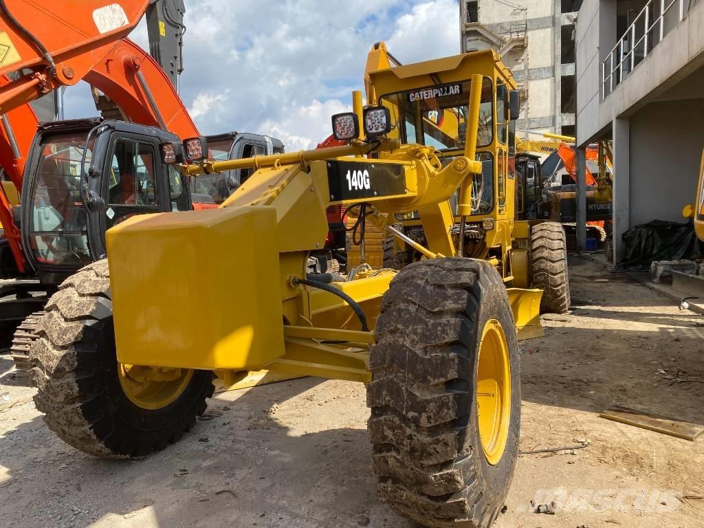 CAT 140 G Gredere