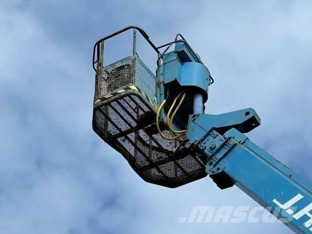 Aichi SR 210 Nacele cu brat articulat
