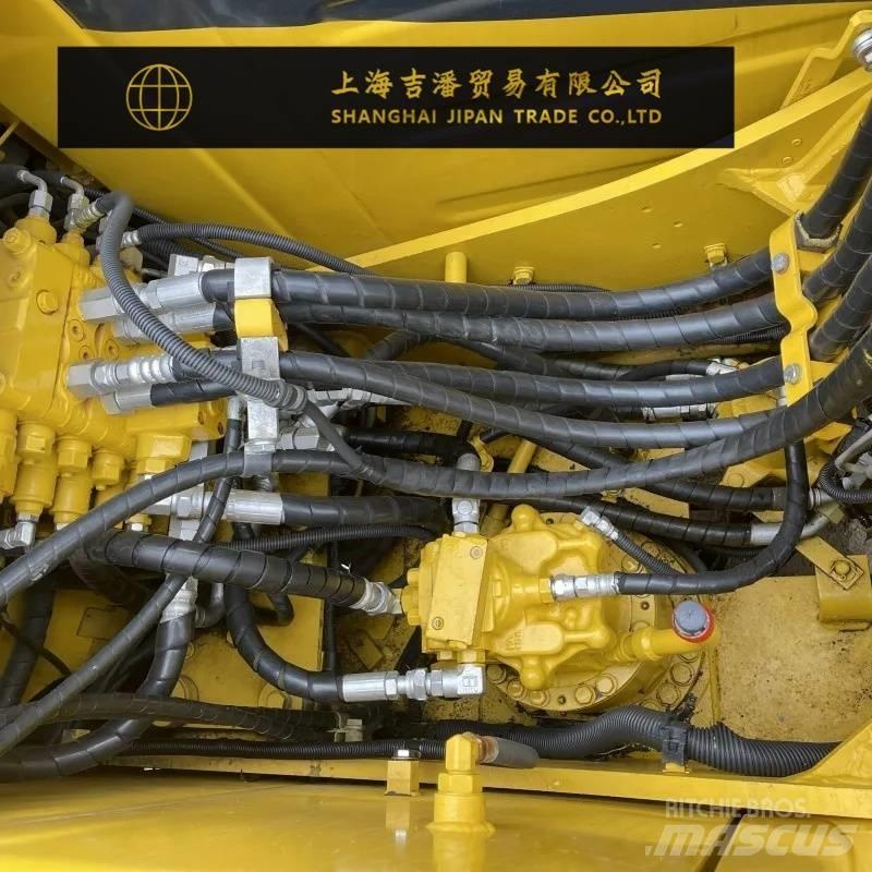 Komatsu PC 120 Excavatoare pe șenile
