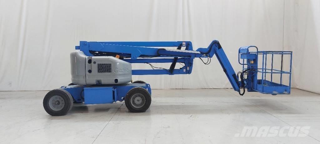 Genie Z 45/25 J DC Nacele cu brat articulat
