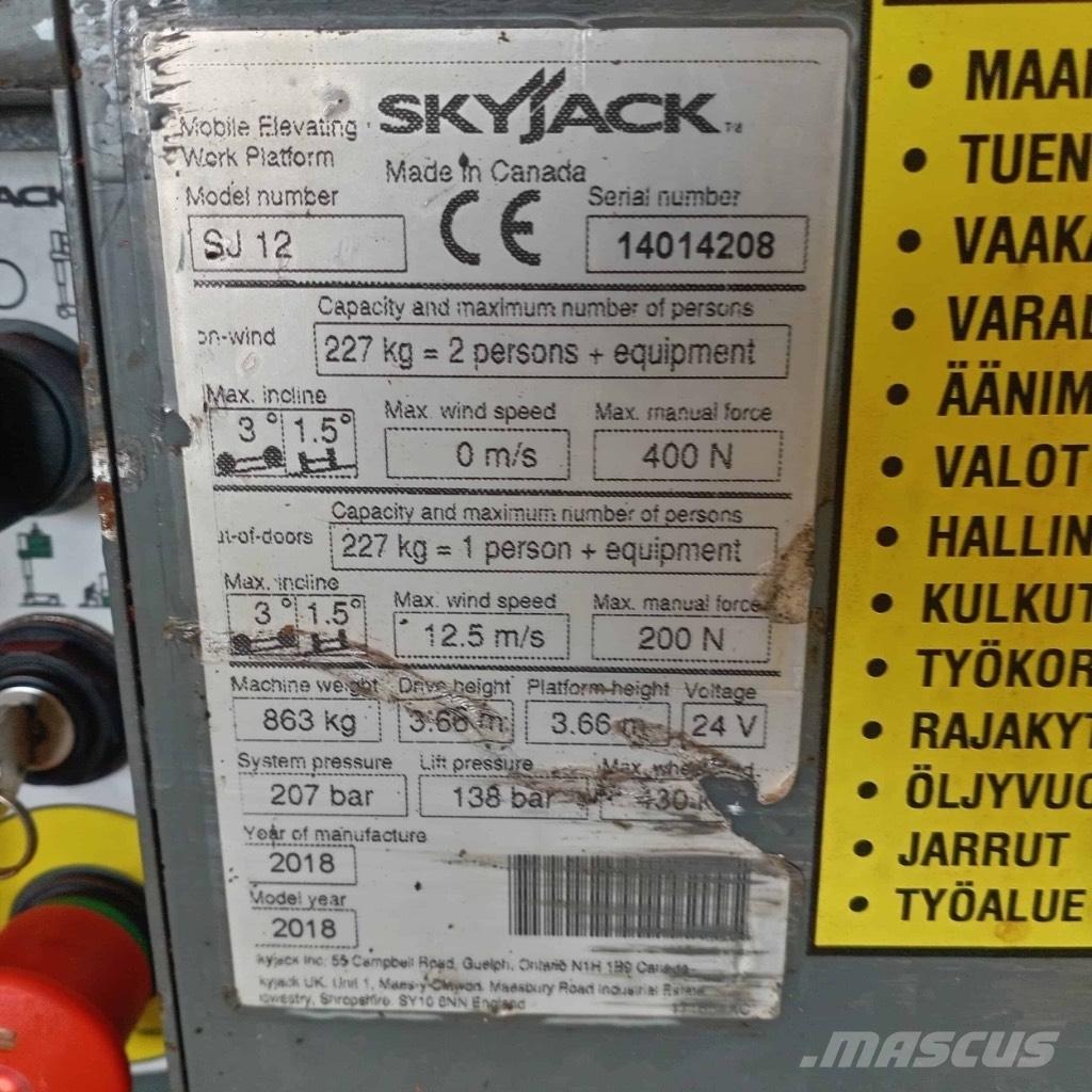 SkyJack SJ 12 Ascensoare verticale catarg