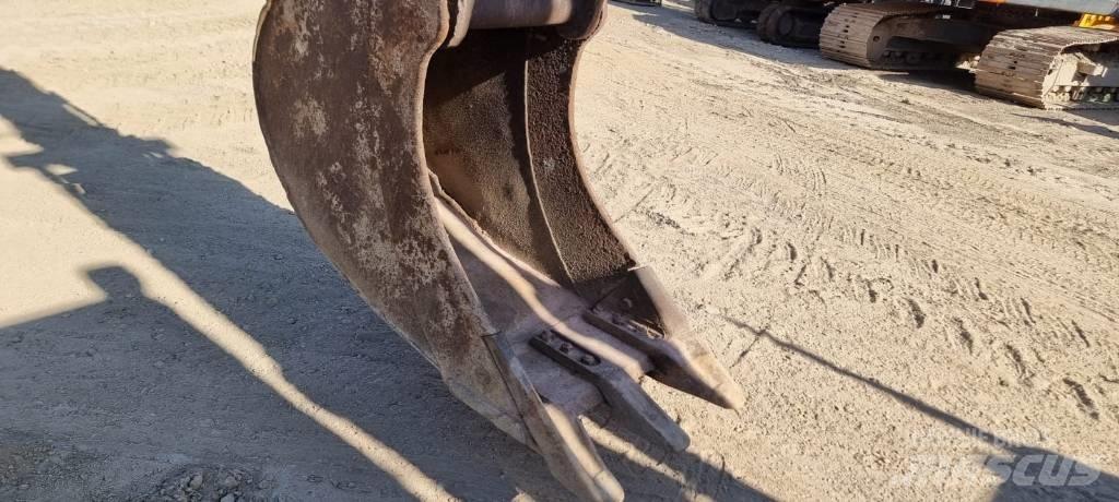 Daewoo SL 130 LC-V Excavatoare pe șenile
