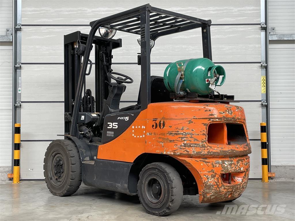 Doosan G35C-5 Stivuitor GPL