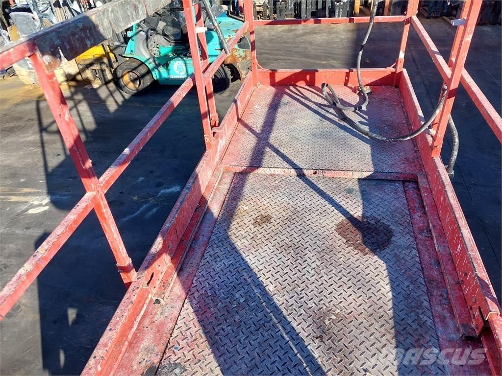 Haulotte C12DX Platforme foarfeca