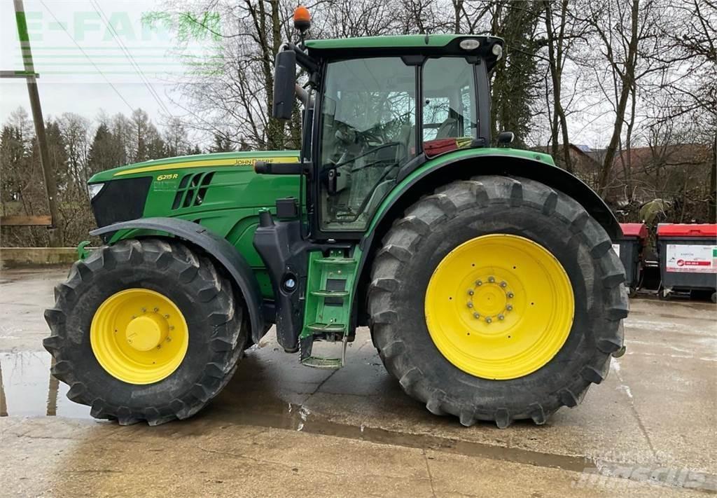 John Deere 6215R Tractoare
