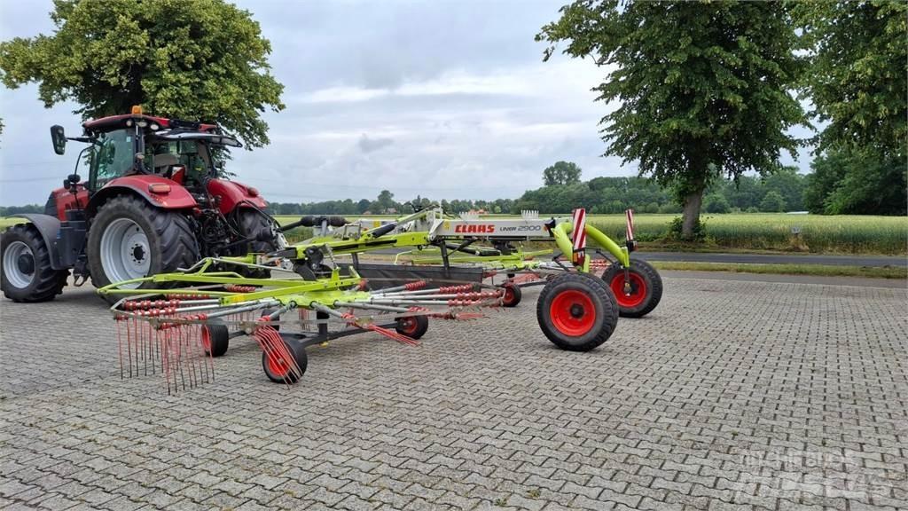 CLAAS Liner 2900 Utilaj de răvăşit fân